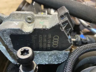 059129086d Сервопривод заслонок впускного коллектора Audi A6 C6 (S6,RS6) 2.7л Арт 90533859, вид 2