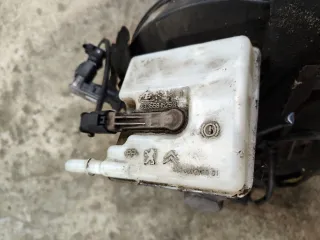  Бачок главного тормозного цилиндра Citroen DS5 Арт 90535492, вид 1