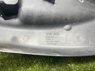 3C1815159C  Водосток левый  Volkswagen Passat B6 Арт 156896, вид 5