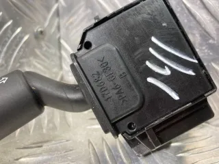 17D682 Переключатель поворотов Mazda 3 BK Арт 32111416498, вид 3