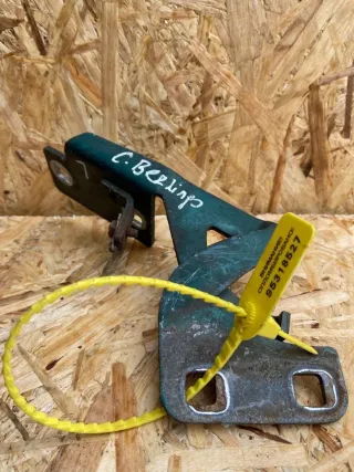  Петля капота левая Citroen Berlingo 1 Арт 90708980, вид 2