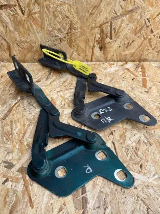  Петля капота правая Citroen Xantia Арт 90709067, вид 1