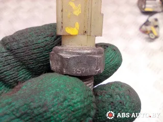 02C2S41414,1053881,1053882,1084764,1095149,1131J2,1309298,1363198,1E1118501,2646770,3S719278AA,3S719278AB,3S719278AC,3S719279A,9659173880,98AB9278A1A,98AB9278A2A,98AB9278AA,98AB9278CA,C2S30972,C2S41414,LR004410,U20218501,XS2Z9278AA,YF0918501 ДАТЧИК ДАВЛЕНИЯ МАСЛА Mazda 121 3 Арт A15658_15, вид 4