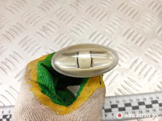 6325G3,6325G4,817300H010,9680057480 Повторитель передний правый Citroen Evasion  Арт A5875_18, вид 1