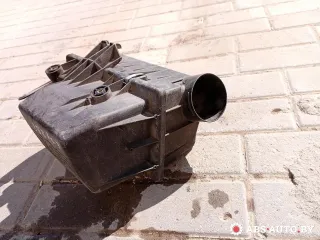 1715881,1707097 Корпус воздушного фильтра BMW 8 E31 Арт C0358_5, вид 6