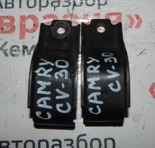 1653364110 Крепление радиатора Toyota Camry XV10 Арт 13786, вид 1