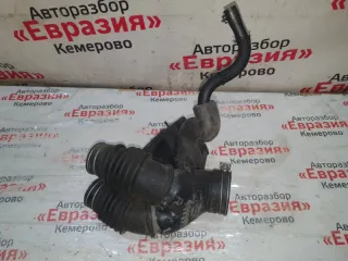 1788020080 Патрубок воздушного фильтра Toyota Harrier xu10 Арт 34157, вид 1