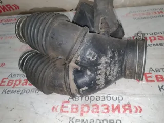 1788020080 Патрубок воздушного фильтра Toyota Harrier xu10 Арт 34157, вид 2