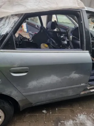  Уплотнитель двери задней правой Audi A6 C5 (S6,RS6) Арт G022-121, вид 1