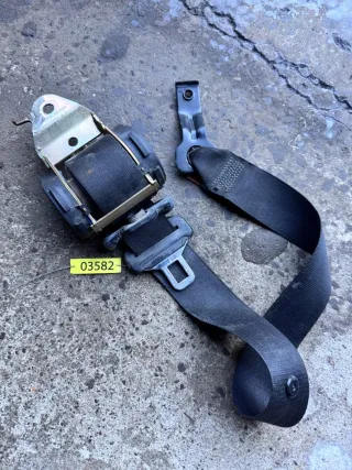 8217368, 566168401, 366147121 Ремень безопасности  BMW 3 E36 Арт 03582, вид 1