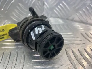 8603109120 Насос (моторчик) омывателя стекла Mazda 3 BK Арт 32111416694, вид 3