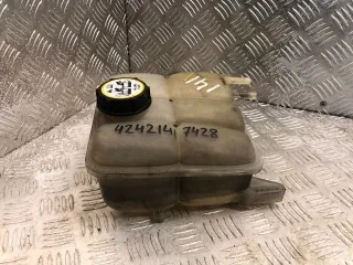 3M5H8K218D2L4A Расширительный бачок Mazda 3 BK Арт 42421417428, вид 1