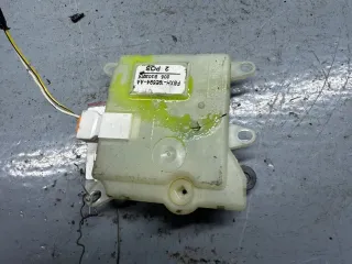 F8XH-19E694-AA Моторчик заслонки печки Nissan Quest 2 Арт 91333477, вид 1