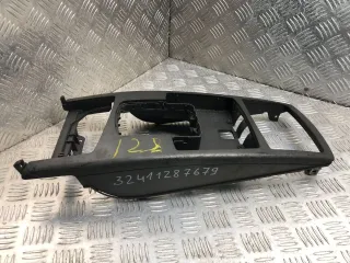 4F1864261 Консоль салона (кулисная часть) Audi A6 C6 (S6,RS6) Арт 32411287679, вид 1