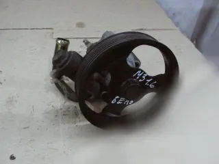  Насос гидроусилителя руля Mazda 3 BK Арт 78575994, вид 1