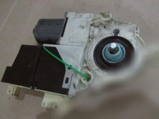  Моторчик стеклоподъемника передний левый Citroen C4 1 Арт 31265084, вид 2