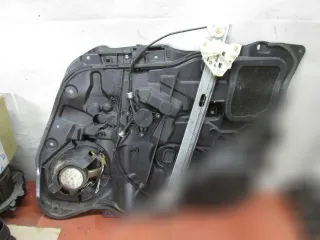  Стеклоподъемник электрический передний левый Mazda 3 BK Арт 44297862, вид 2