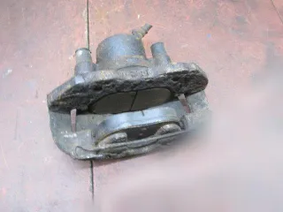  Суппорт передний правый Mazda 3 BK Арт 00268277, вид 2