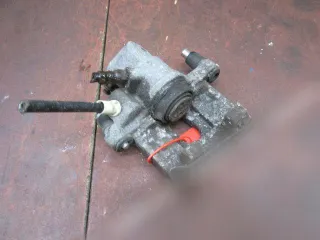  Суппорт задний правый Mazda 3 BK Арт 00268220, вид 2