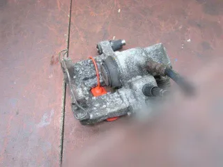  Суппорт задний левый Mazda 3 BK Арт 00268219, вид 3