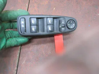  Блок управления стеклоподъемниками Citroen C4 Picasso 1 Арт 00268207, вид 1