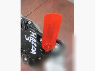  Моторчик заднего стеклоочистителя (дворника) Mazda 3 BK Арт 00268188, вид 2