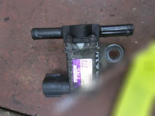  Клапан электромагнитный Mazda 3 BK 1.6л Арт 00452369, вид 1