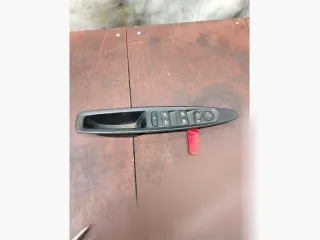  Блок управления стеклоподъемниками Citroen C4 1 Арт 00268614, вид 1