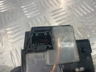 17D682 Переключатель поворотов Mazda 3 BK Арт 32111416982, вид 4