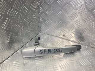  Ручка наружная передняя правая Mazda 3 BK Арт 32111416995, вид 1