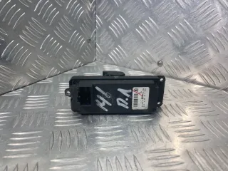 BP4K66350 Кнопка стеклоподъемника переднего левого Mazda 3 BK Арт 32111419022, вид 3