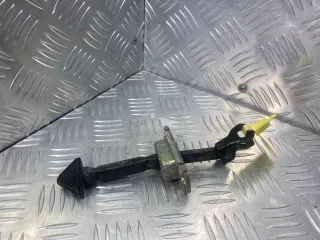  Ограничитель открывания двери передней Mazda 3 BK Арт 32111356937, вид 2