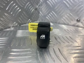  Кнопка стеклоподъемника заднего правого  Hyundai Tucson 1 Арт 32111326941, вид 1