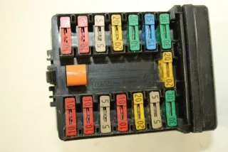  Блок предохранителей Citroen Xantia Арт 91866144, вид 3