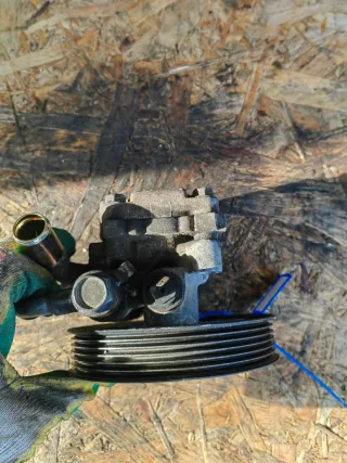  Насос ГУР Mazda 3 BK Арт 70585584, вид 2