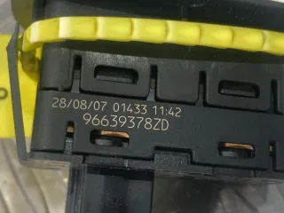 96639378ZD Кнопка стеклоподъемника заднего правого  Citroen C4 Picasso 1 Арт 32111309042, вид 4