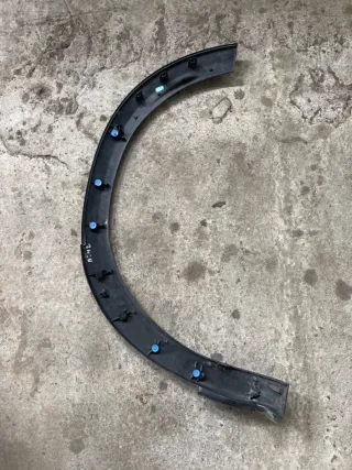 9816832277 Накладка (молдинг) заднего правого крыла Citroen C5 Aircross Арт 91910977, вид 2