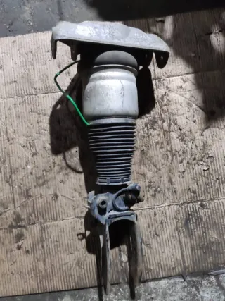  Пневмостойка передняя Audi Q7 4L Арт 91933505, вид 1