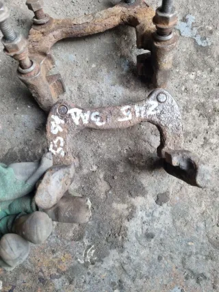  Скоба суппорта заднего Audi A6 C5 (S6,RS6) Арт G022-326, вид 2