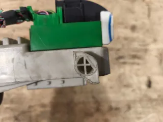 bp4k66730f Блок предохранителей Mazda 3 BK Арт 92003642, вид 5