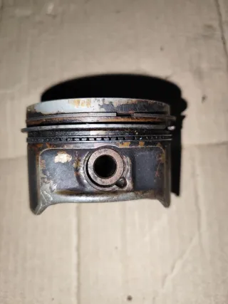  Поршень Volkswagen Golf 3 1.4л i Арт 33477869, вид 3