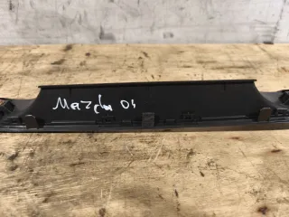 bp4k55256 Накладка декоративная на торпедо Mazda 3 BK Арт 92140614, вид 4