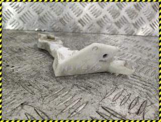  Кронштейн крепления бампера переднего Mazda 3 BK Арт 92150646, вид 1