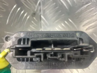 4Y16E03 Сопротивление печки Mazda 3 BK Арт 32111356902, вид 3