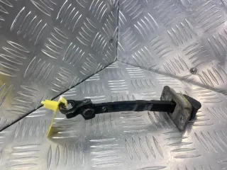  Ограничитель открывания двери передней Mazda 3 BK Арт 32111416923, вид 3