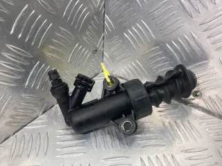  Цилиндр сцепления главный Mazda 3 BK 1.3л i Арт 61111359614, вид 4