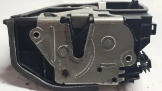 51217202143,7167071,51217167071,7202143,51217318421,7318421,51217229455,7229455,51217059967,7059967,51217154621,7154621,51217229463,7229463,51217318419,7318419,51217167065,7167065,51217283629,7283629,51217283627,7283627,51217154619,7154619,51217036167,7036167, Замок двери передней левой BMW Z4 E85/E86 Арт 06298, вид 4