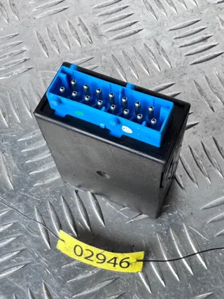 110187, 05012110, 61.35-8359031, 61358359031 Реле стеклоочистителей (дворников) BMW 3 E36 Арт 02946, вид 2