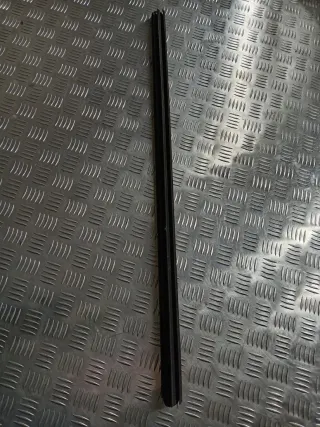  Молдинг стекла двери передней правой внутренний Toyota Avensis 2 Арт 92375002, вид 1