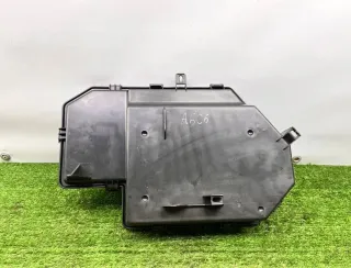  Крышка блока предохранителей Audi A6 C6 (S6,RS6) Арт 161210, вид 5